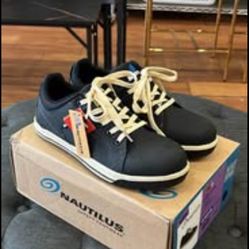 Nautilus womens 7.5 med. safety tennis shoes athletic steel toe black and off white