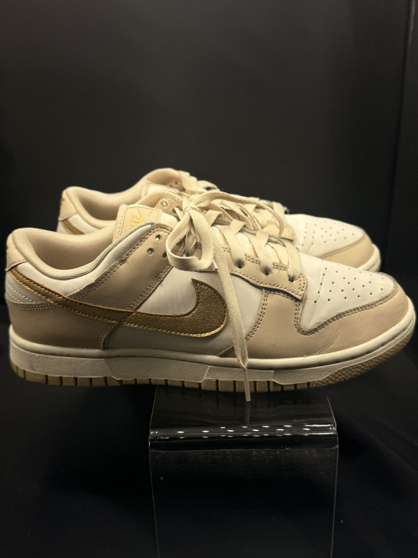 Nike Sneakers Dunks Jordan’s Crocs