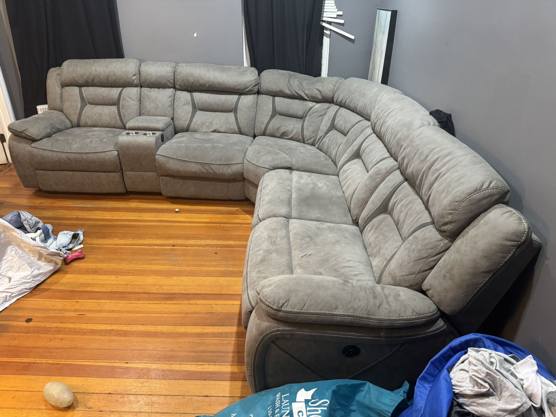 Kincord Reclining 4 Piece Sectional