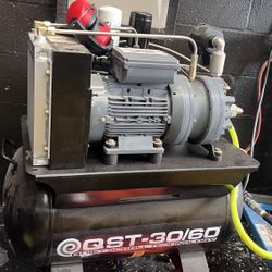 Eastwood Quiet Scroll Air Compressor 