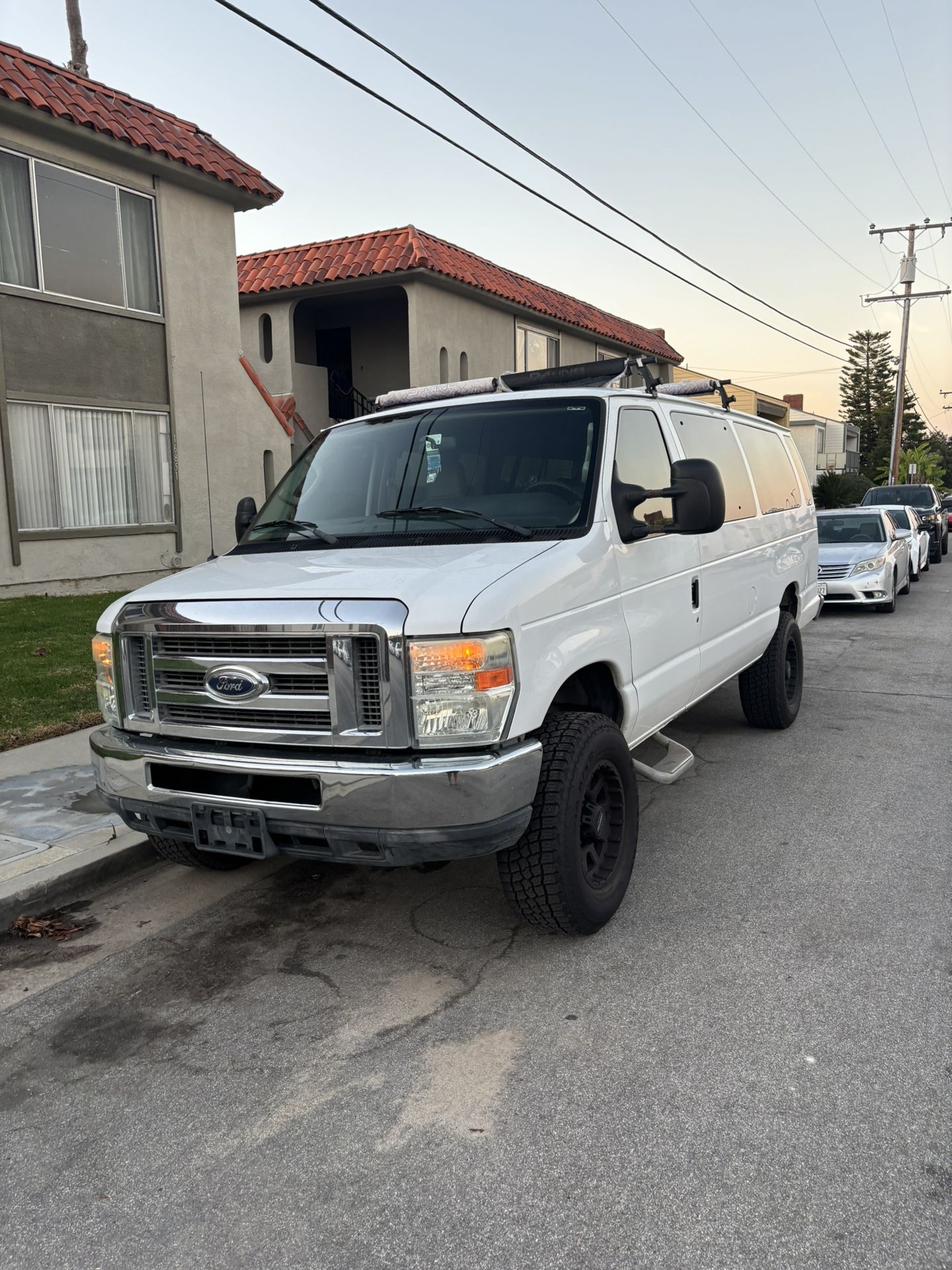 2012 Ford E-350