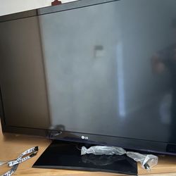 42” LG TV