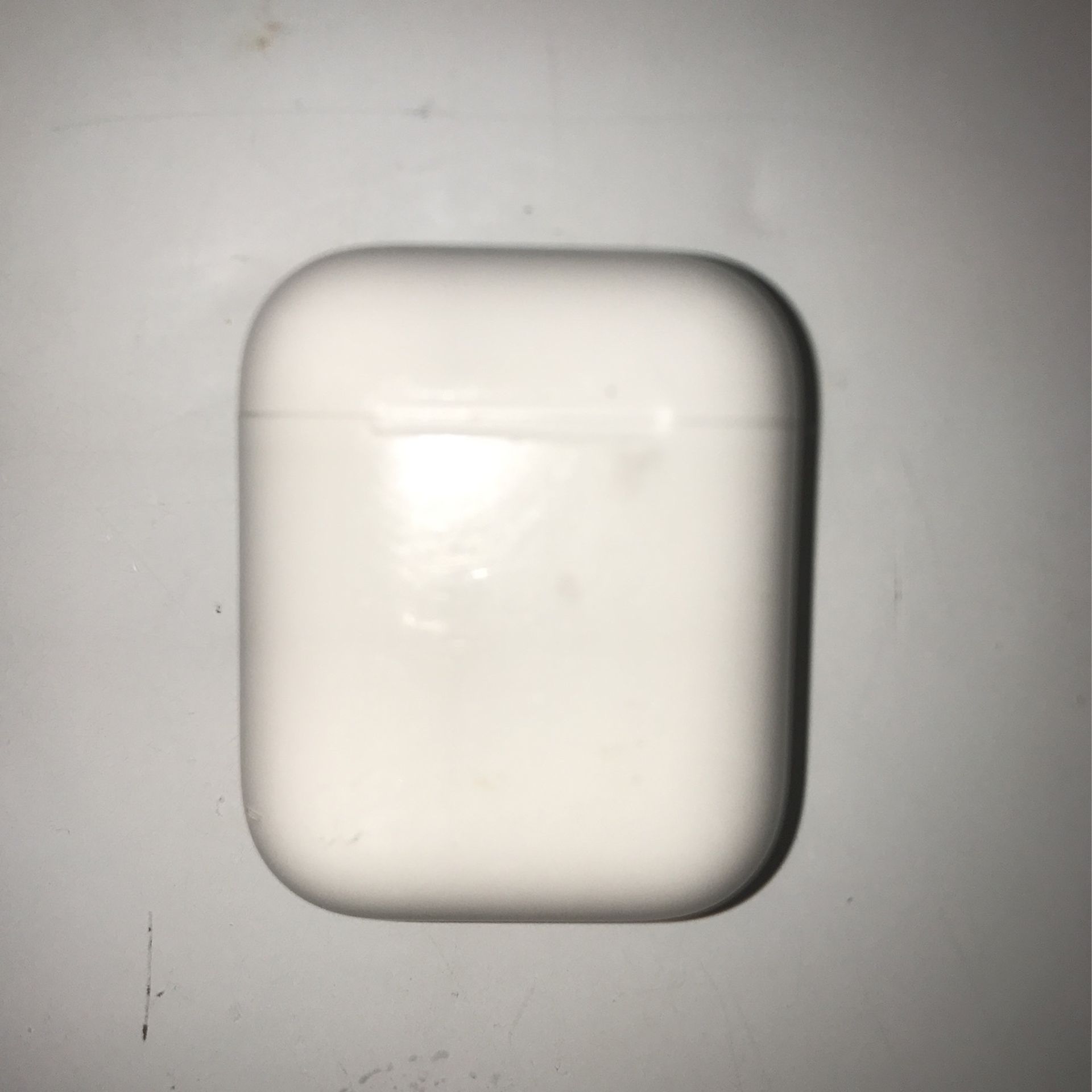 Airpods Gen 2 “Case Only”