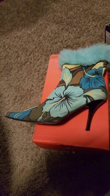 Teal flower fur boots