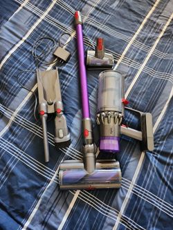 Dyson v 11