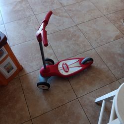 RADIO FLYER 