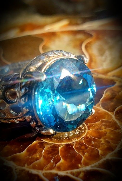 Incredibly Beautiful, London Blue Topaz Ring! Set In Platinum Plated 925 Sterling Silver! Size 7