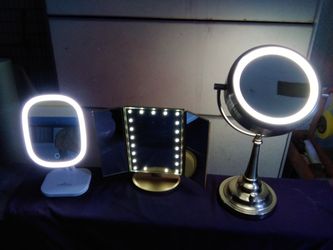 Light Up Makeup Mirrors