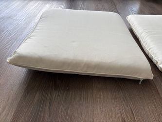 Set of 2 Patio Chair Seat Cushions – Cream / Off-White 20x20