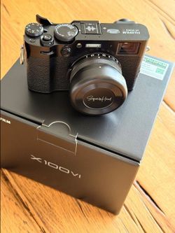 Fujifilm X100VI Black, Excellent Condition with Accessories