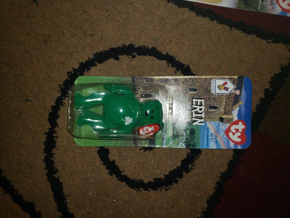 Erin The Bear McDonald's International Beanie Baby