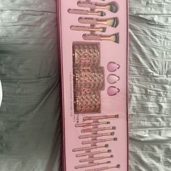 Bedazzled Makeup Brush Set 