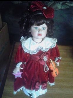 18" Brass Key Victorian Porcelain Doll With Stand