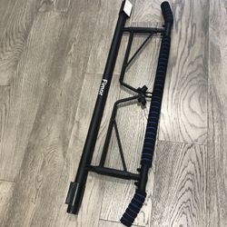 Pull Up Bar
