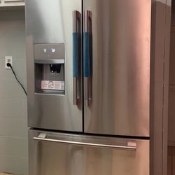 Stainless Steele Refrigerator 