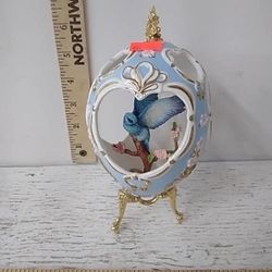 Franklin Mint House of faberge blue porcelain egg