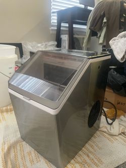 Ice maker