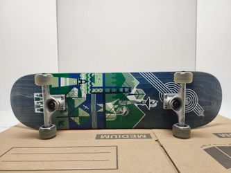 Habitat custom build complete skateboard