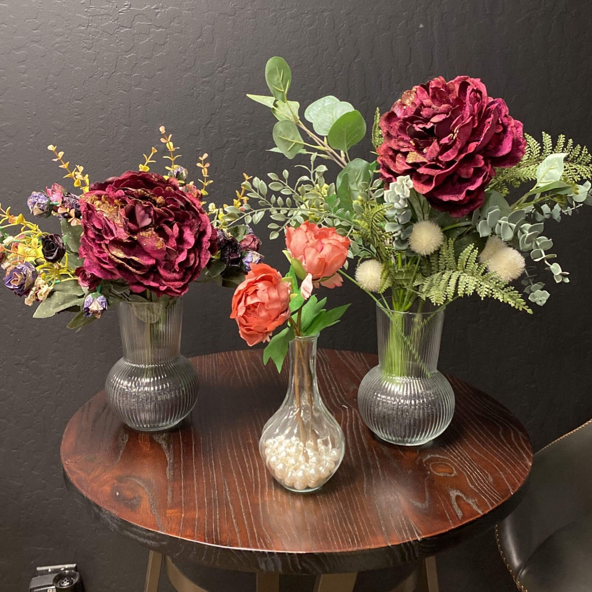 Artificial flowers with vase 