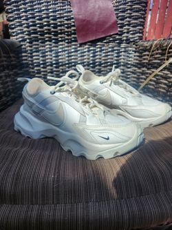 Nike WMNS TC 7900 "SAIL" US W SIZE 6