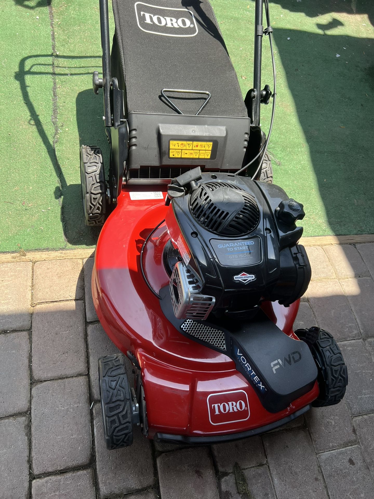 Toro 22 Recycler Briggs Stratton High Wheel FWD Gas Walk