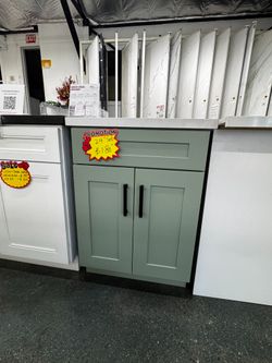 24" Green Vanity Set with Quartz Top - $180