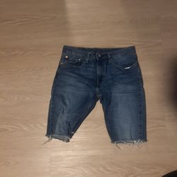Levi jorts
