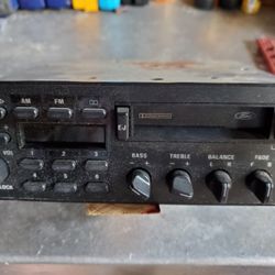 Car FM/AM/Cassette Player