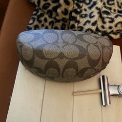 Coach, sunglasses or regular big glasses case