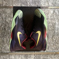Kobe Venomenom 4 Glow Size 8