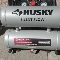 Husky Silent Flow 4.6 Gal. Portable Electric Air Compressoe