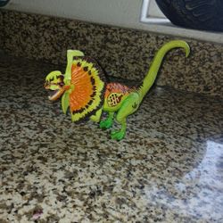 JW Hybrid Dilophosaurus 2015