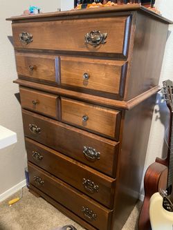 Tall Dresser- 6 drawers