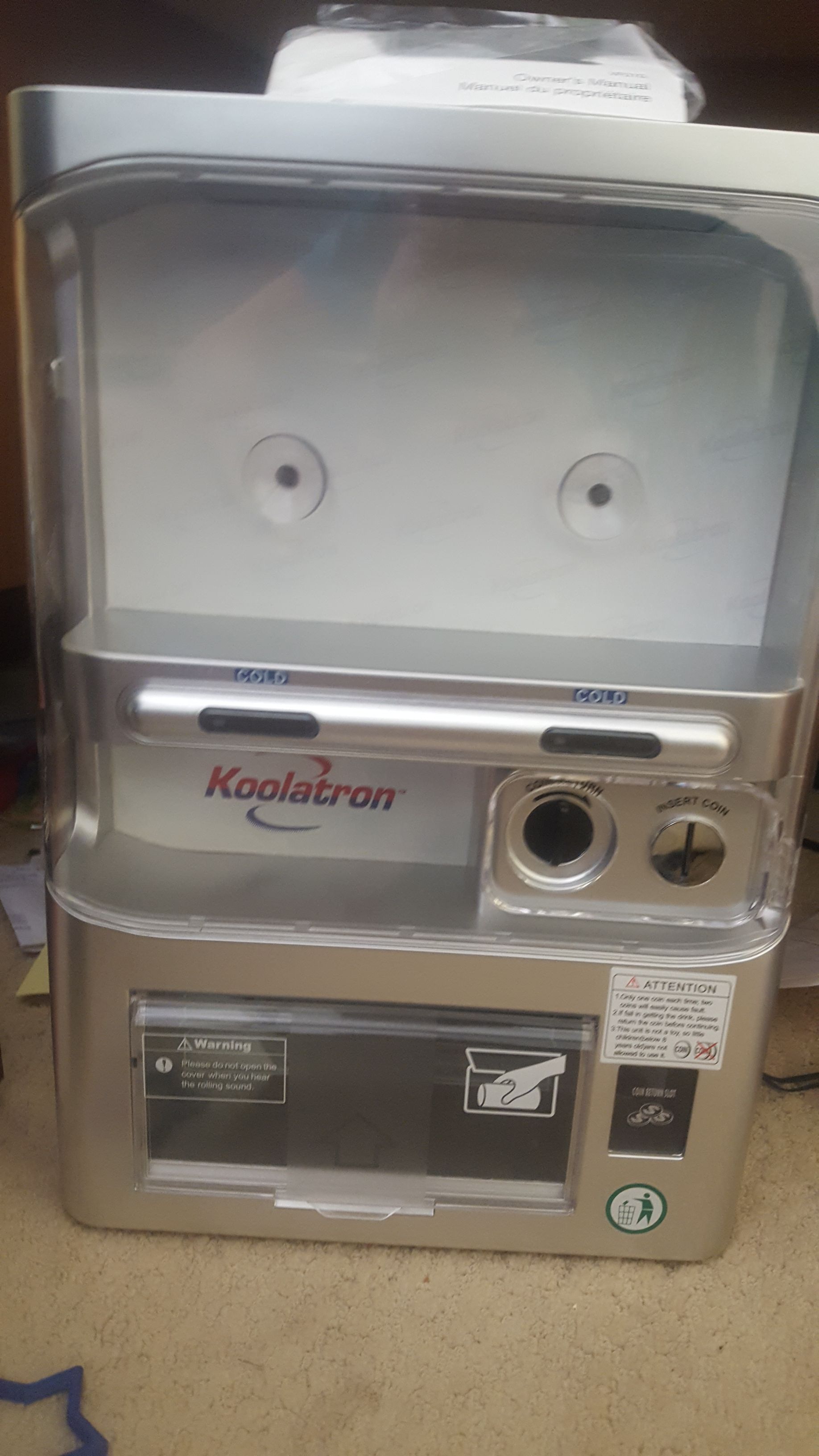Koolatron Vending Machine