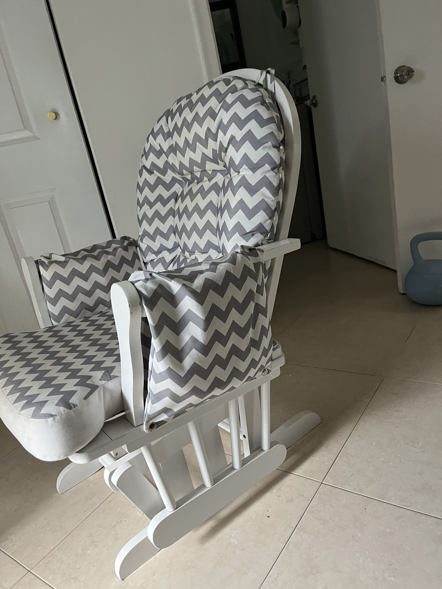 Nursery Chair 