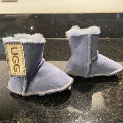 UGG Infant Sheepskin Boots Size 0-3 m