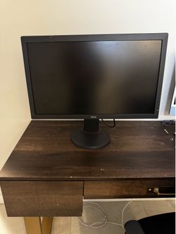 BenQ 24” Gaming Monitor – Adjustable Stand – Great Condition