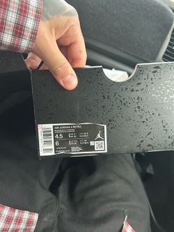 Jordan retro 4s