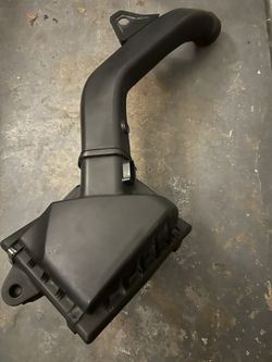 2012-16 OEM BMW F22 F30 F33 F32 N55 Engine Air Box Filter Cleaner Housing EWG