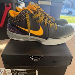 Nike Kobe IV Proto