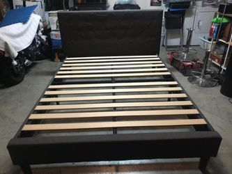 Queen Bed