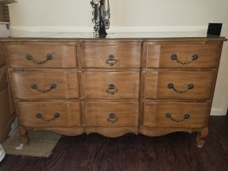 Antique Davis Cabinet Company Walnut Dresser 8 Drawer Solid Wood