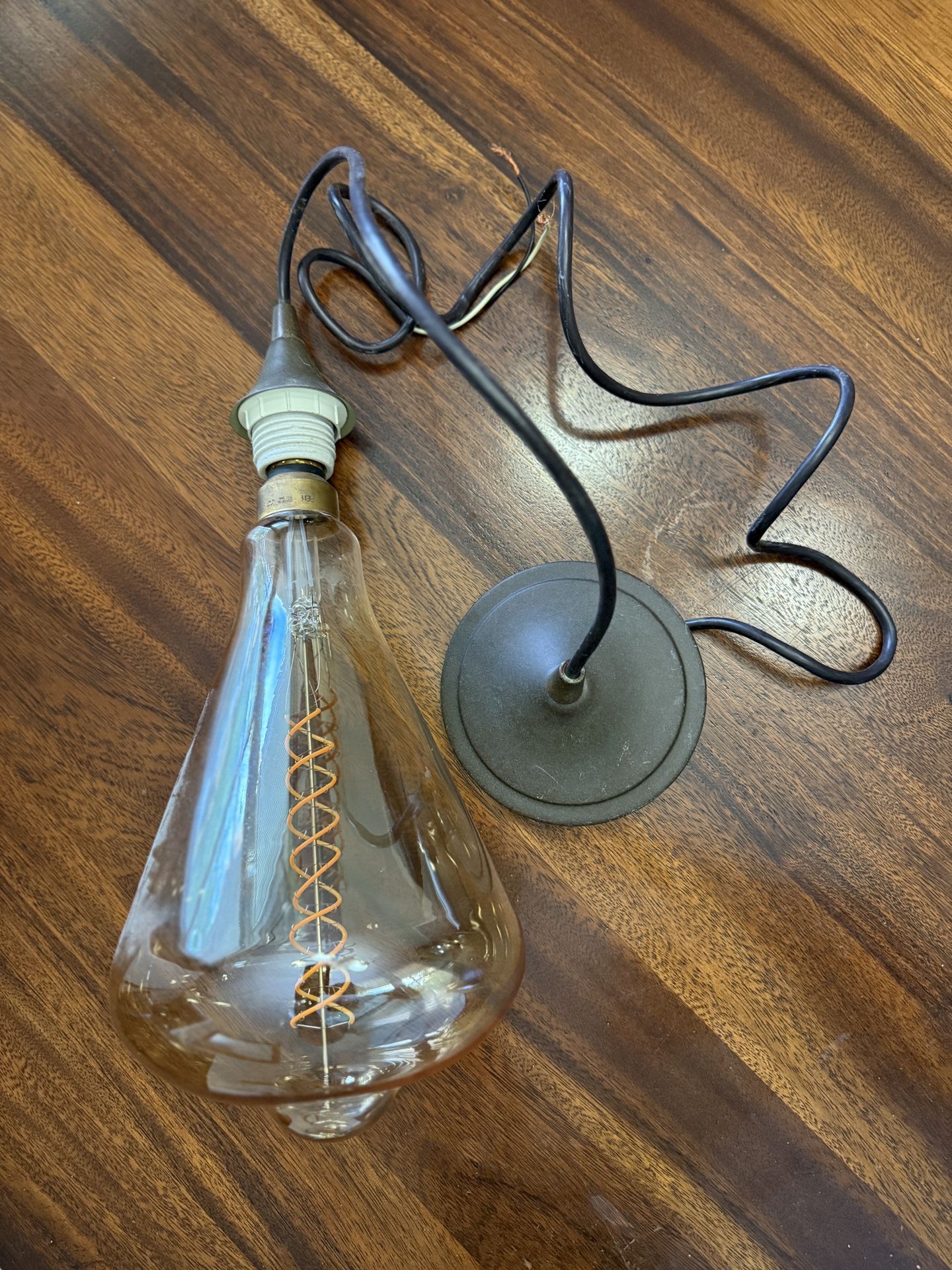 Light Single Pendant