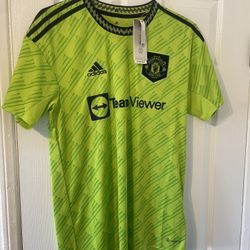 Manchester United  22/23 Third Football Jersey Size Medium 