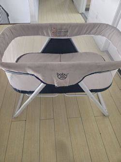 Baby Joy Bassinet