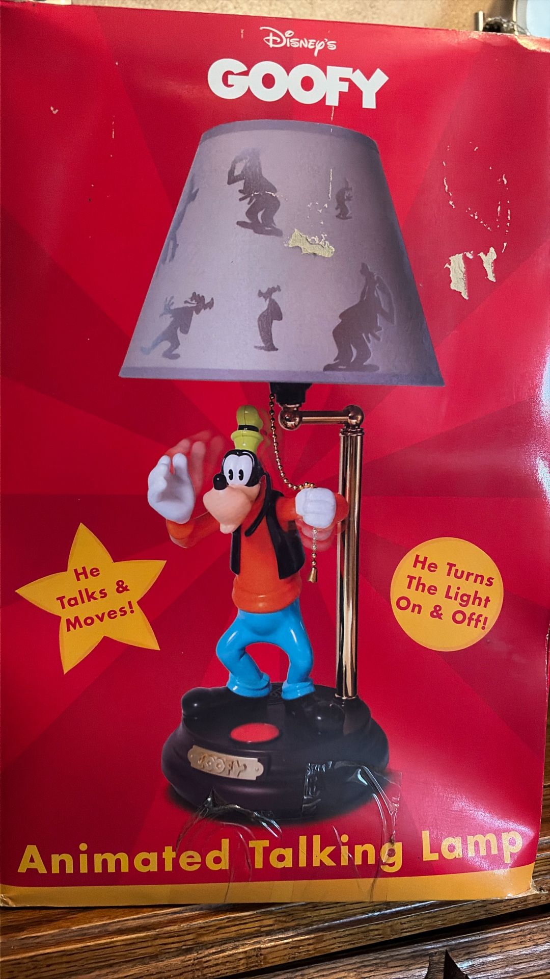 Goofy Animated, Talking Lamp