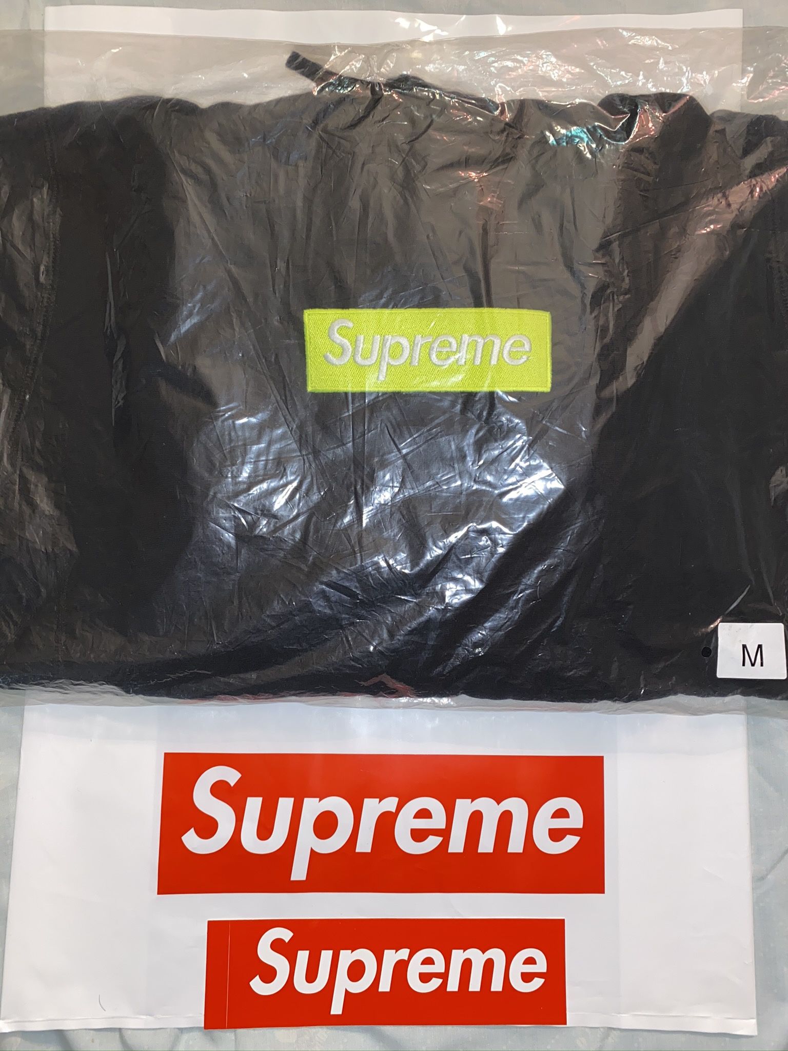Supreme Box Logo Hoodie FW17