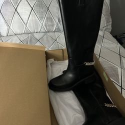 Black Leather Boots 
