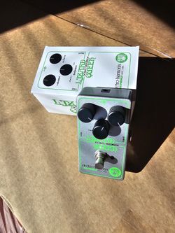 Electro-Harmonix Lizard Queen