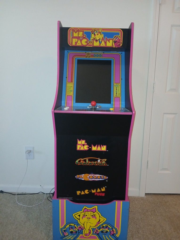 Ms. Pac-Man Machine